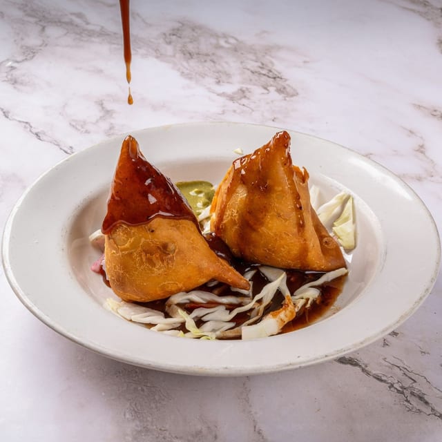 Plain Samosa.