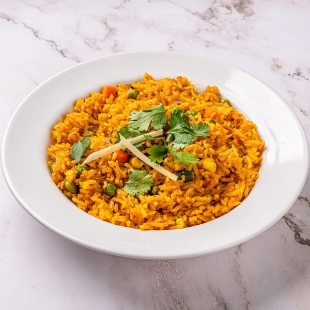 Shahi Paneer (Royal Creamy Paneer) 16 Oz.